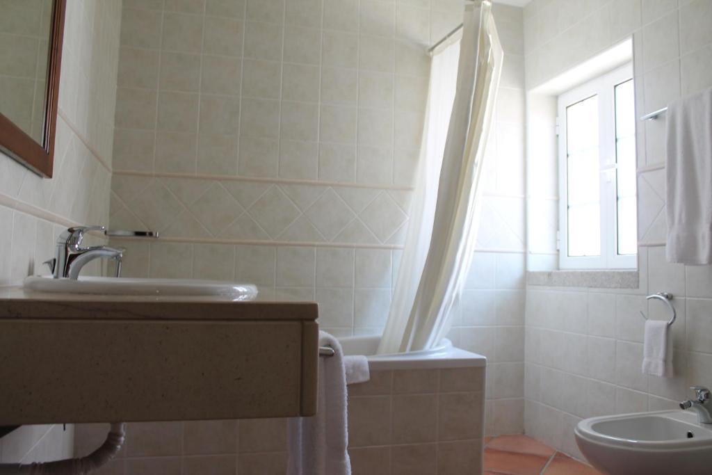 Soadro Do Zezere Hotel Valhelhas Ruang foto