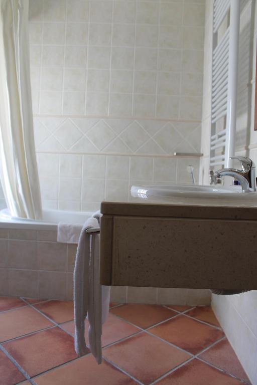Soadro Do Zezere Hotel Valhelhas Ruang foto